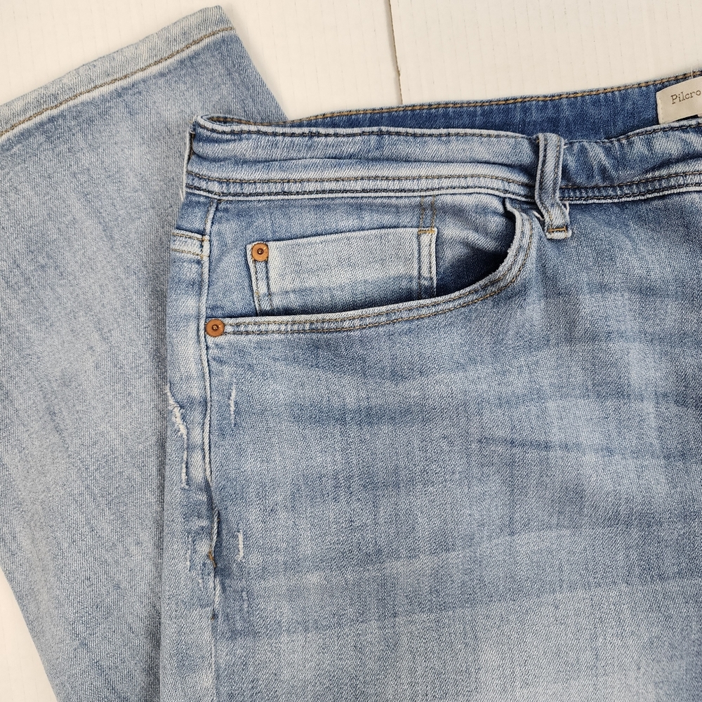 Pilcro Anthropologie Ankle Jeans Light Blue Distressed Denim Size 22W - Picture 10 of 16